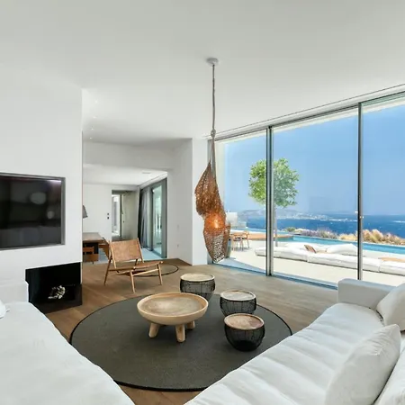 Cove - What'app - 0034-658-266-820 - For Reservations! 4*